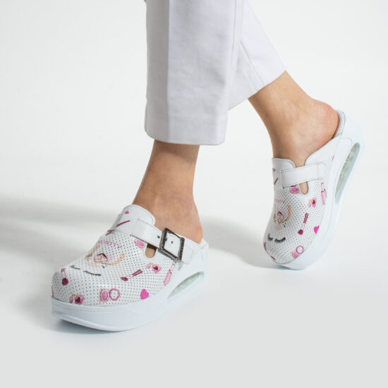 Alternative view of Бяло анатомично сабо от естествена кожа с платформа за козметици