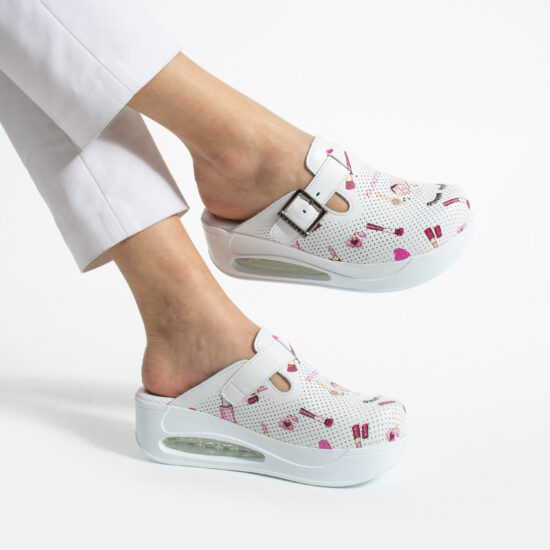 Бяло анатомично сабо от естествена кожа с платформа за козметици /