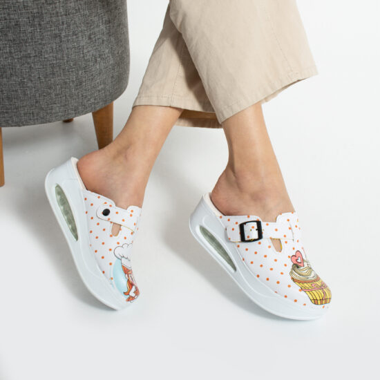 Дамско анатомично работно сабо за кухня на платформа /