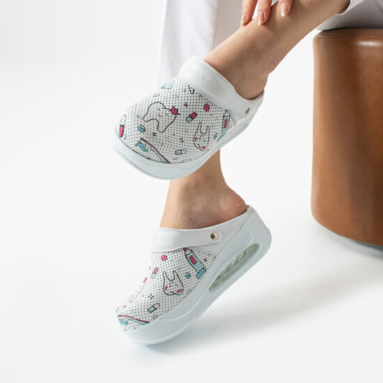 Toothy Анатомично сабо от естествена кожа с платформа за зъболекари /