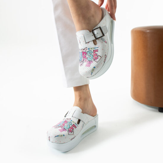 Анатомични медицински чехли от естествена кожа с платформа /