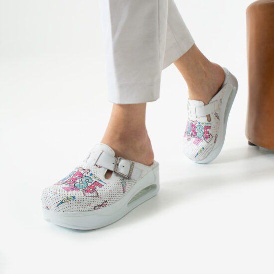 Анатомични медицински чехли от естествена кожа с платформа /