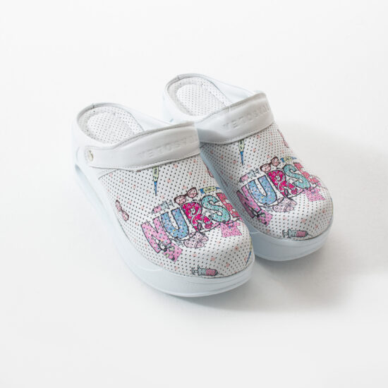 Анатомични медицински чехли от естествена кожа на платформа /