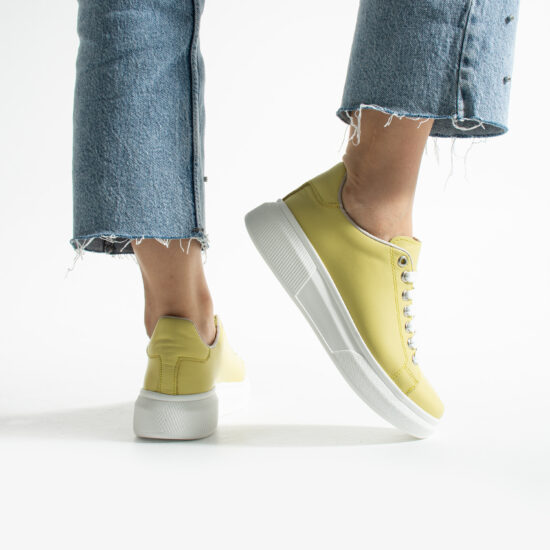 Дамски анатомични жълти кецове от естествена кожа /