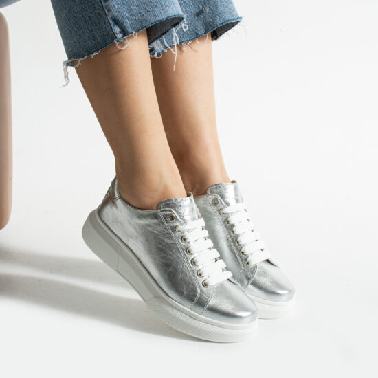 Alternative view of Дамски анатомични сребристи кецове от естествена кожа