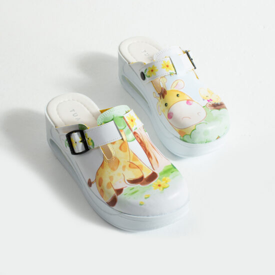 Дамско анатомично сабо на платформа за детска градина /