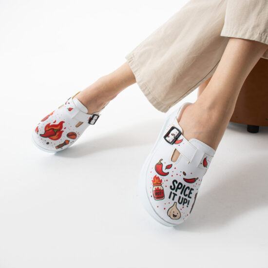 Дамско анатомично сабо на платформа за кухня /