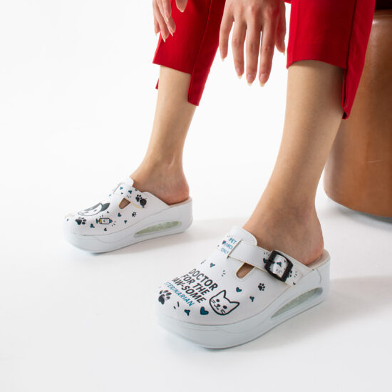 Дамско анатомично сабо на платформа за ветеринар /