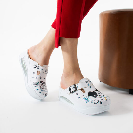 Дамско анатомично сабо на платформа за ветеринар /