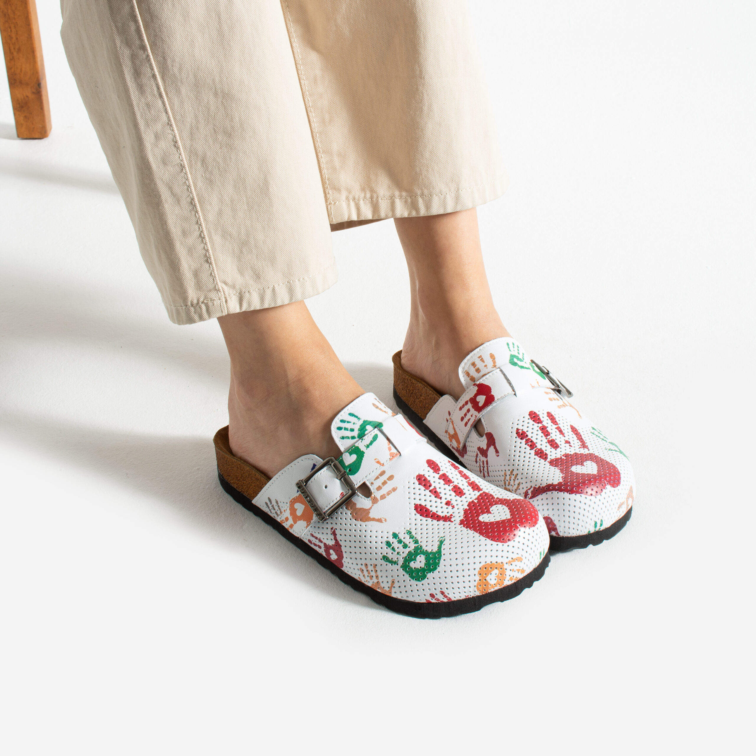 Дамски ортопедични чехли от естествена кожа Весели чехли Детска градина 11 Дамски ортопедични чехли от естествена кожа