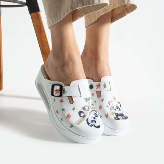 Дамско цветно анатомично работно сабо на платформа Анатомични чехли на платформа Детска градина