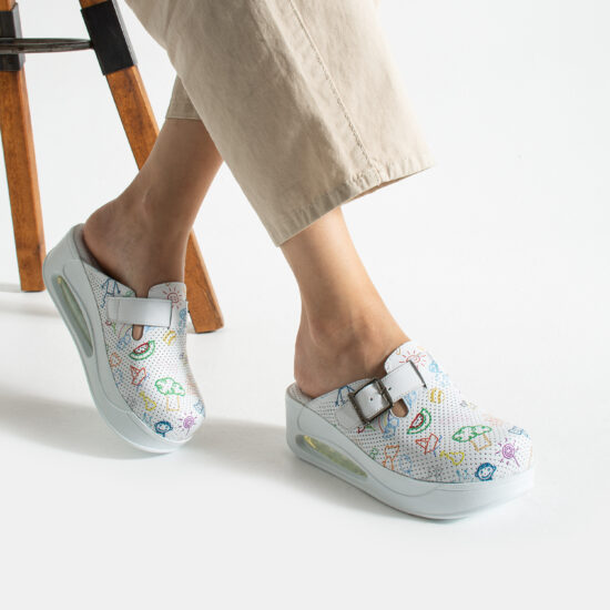 Цветни анатомични чехли от естествена кожа на платформа Анатомични чехли на платформа Детска градина