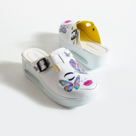 Дамско цветно анатомично работно сабо на платформа /