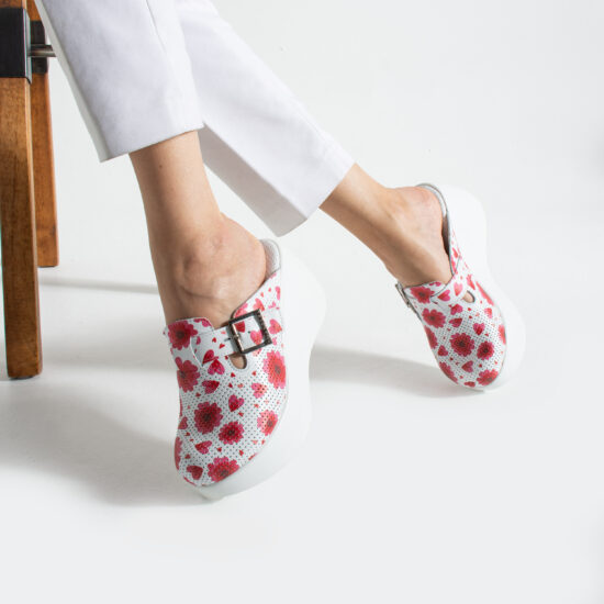 Дамски анатомични чехли на платформа от естествена кожа /