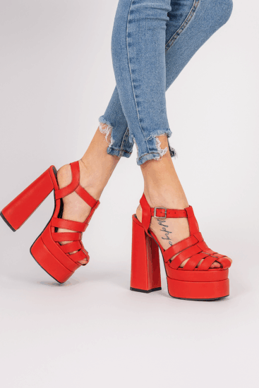 Червени сандали с висок ток и платформа Обувки на ток