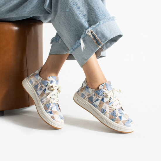 Анатомични дамски кецове от естествена кожа /