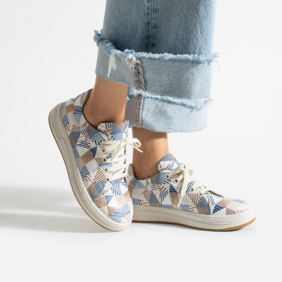 Анатомични дамски кецове от естествена кожа /