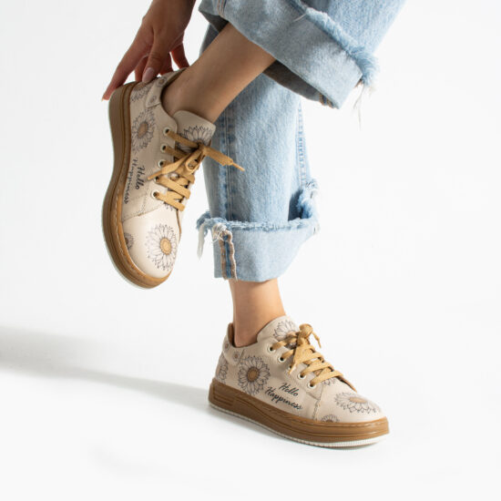 Анатомични дамски кецове от естествена кожа /