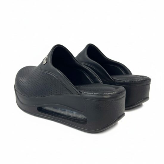 Comfort Black Дамски черни анатомични чехли на платформа от еко кожа /