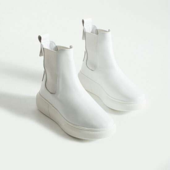 Дамски бели високи кецове от естествена кожа /