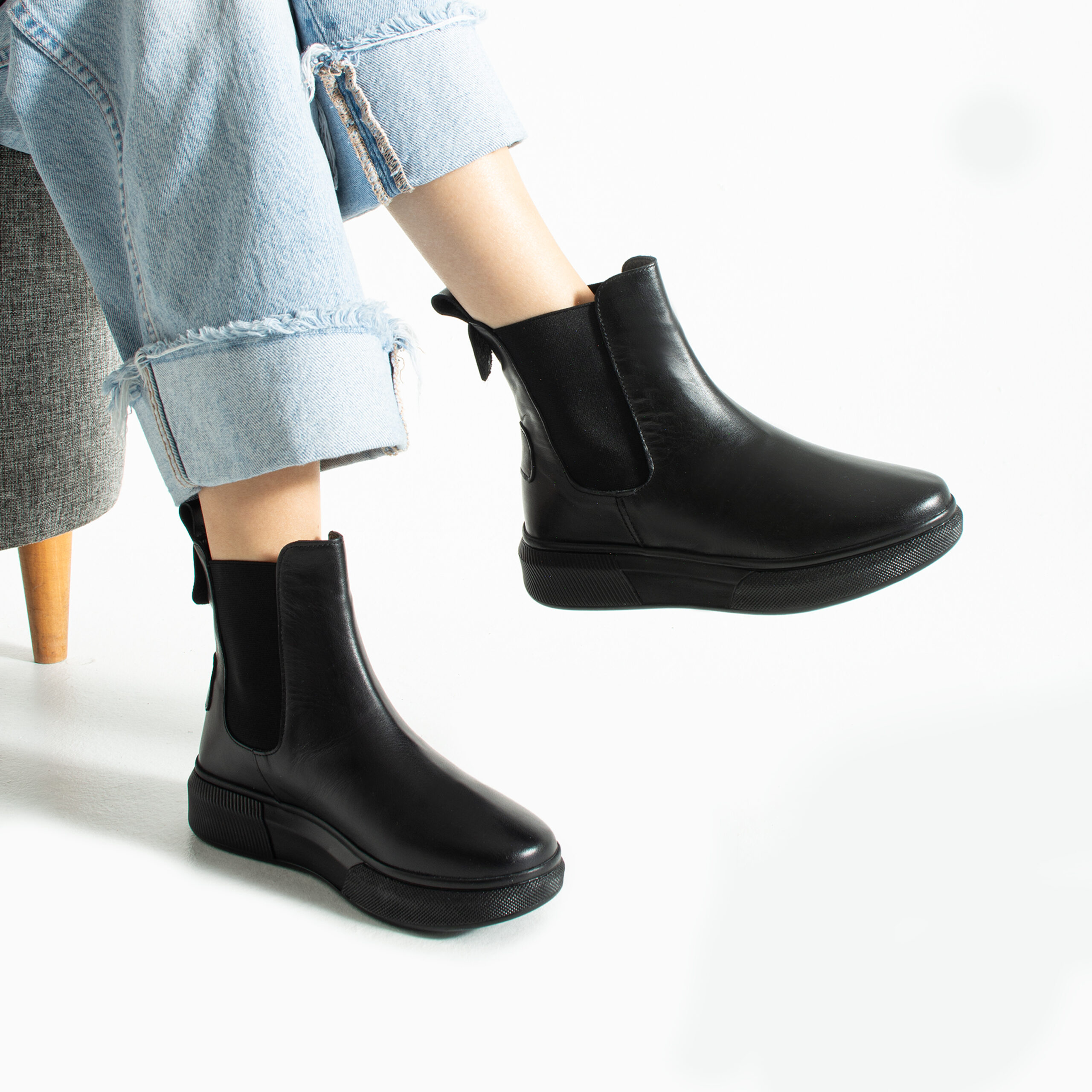 Дамски черни високи кецове от естествена кожа Дамски кецове и сникърси 15 Дамски черни високи кецове от естествена кожа - Image 5