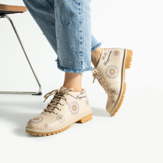 Hello Happiness Дамски къси бежови боти от естествена кожа до глезена /