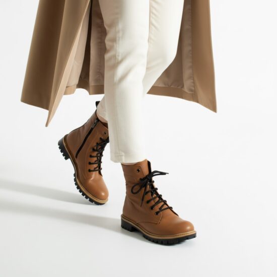 Дамски кафяви кубинки естествена кожа с цип /