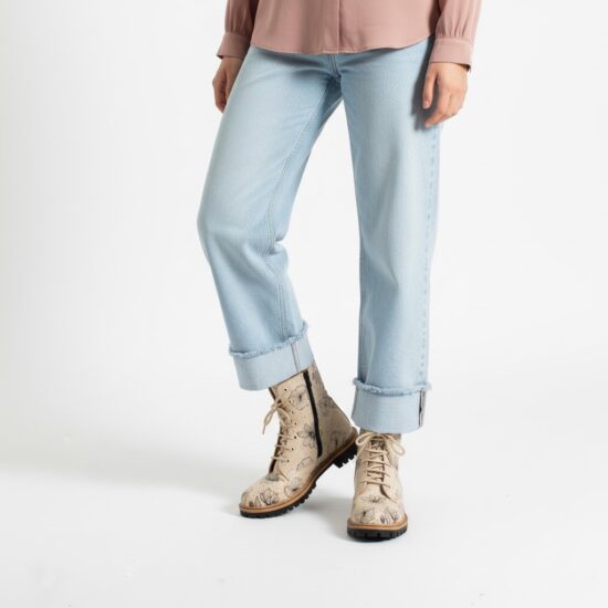 Alternative view of Дамски бежови боти тип кубинки от естествена кожа