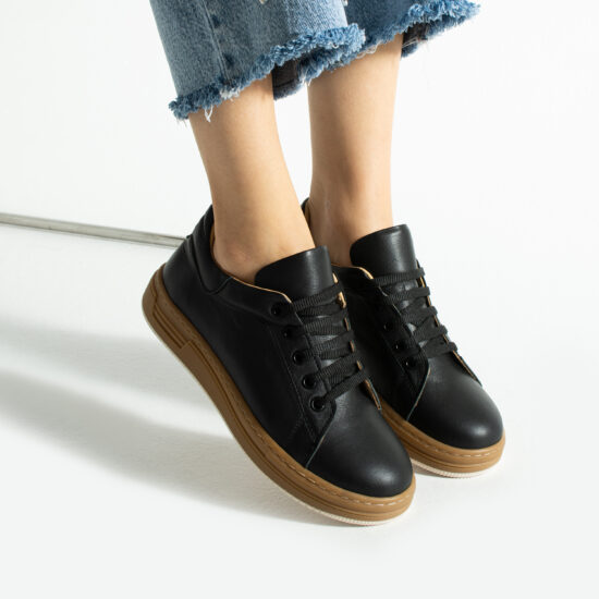 Дамски черни анатомични кецове от естествена кожа /