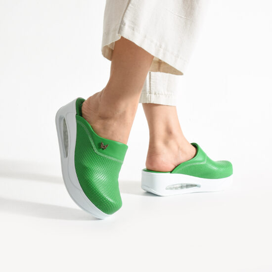 Зелени анатомични чехли на платформа от еко кожа Анатомични чехли на платформа Едноцветно сабо