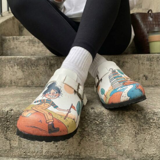 Adventure Дамски ортопедични чехли с цветен дизайн /