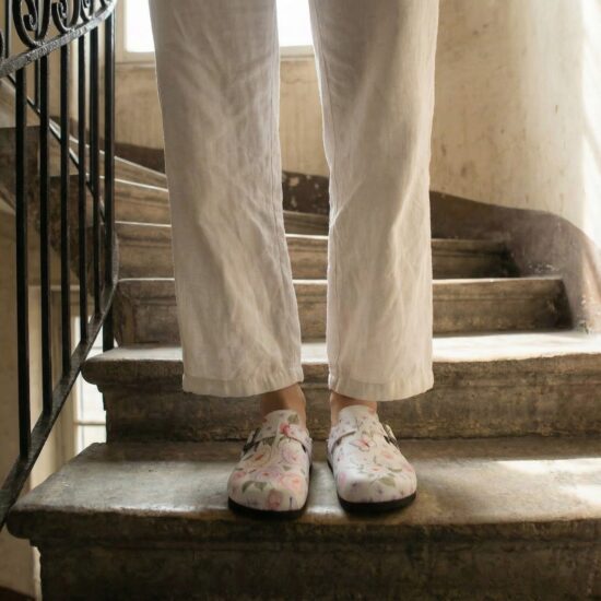 Дамски ортопедични чехли с цветен дизайн /