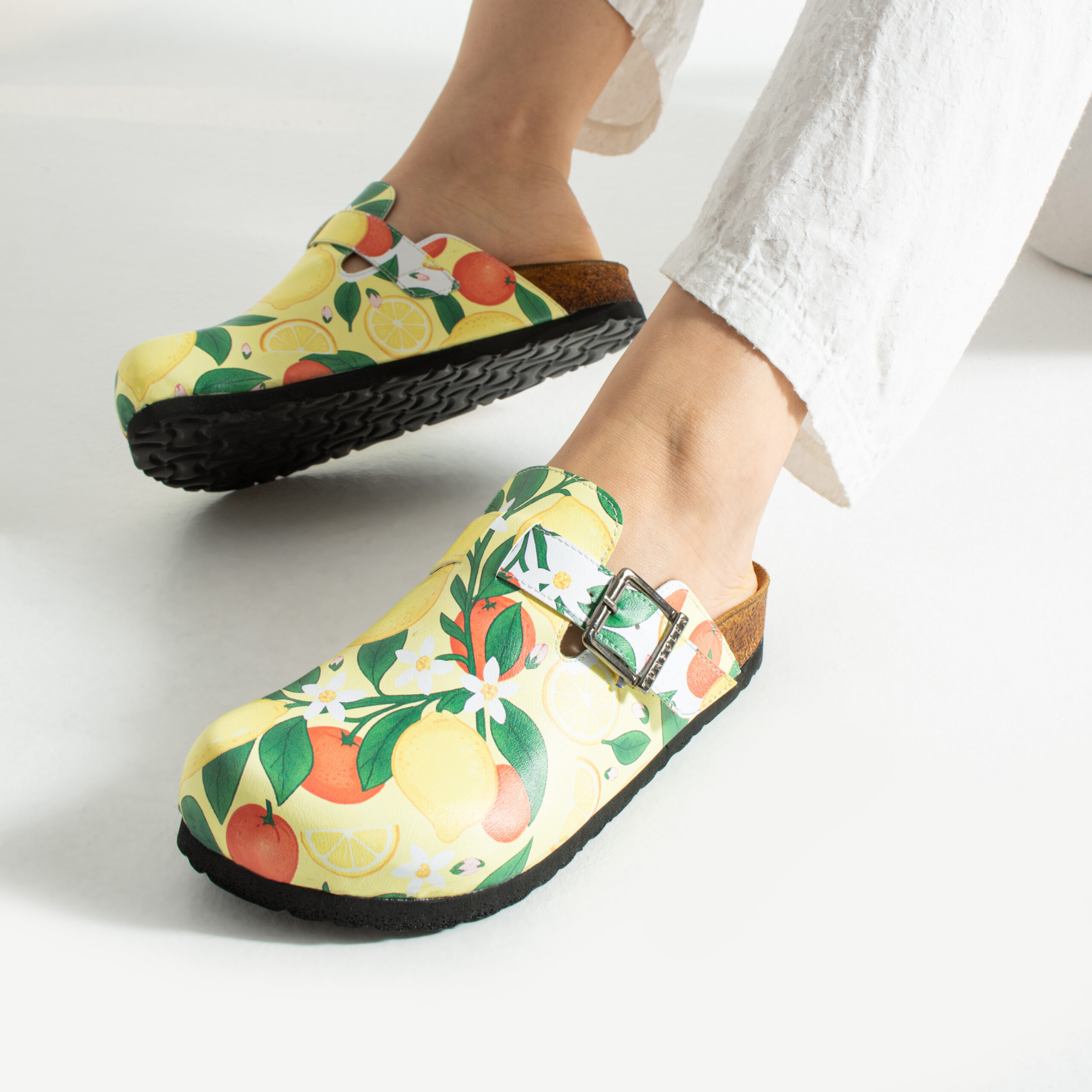 Дамски ортопедични чехли с цветен дизайн Весели чехли Шарени 13 Дамски ортопедични чехли с цветен дизайн - Image 3