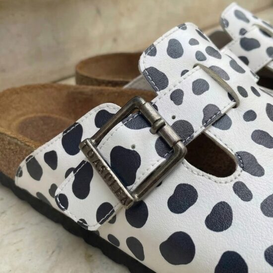 Dalmatino Дамски ортопедични чехли с цветен дизайн /