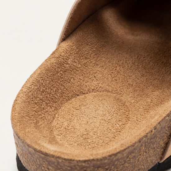 Дамски ортопедични чехли с цветен дизайн /