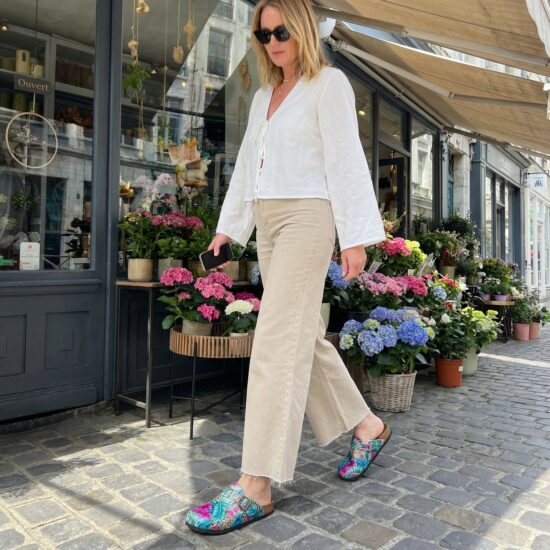 Дамски ортопедични чехли с цветен дизайн /