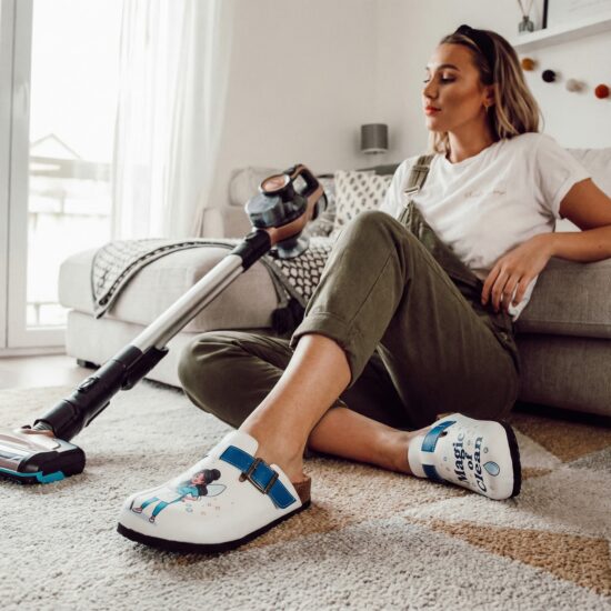 Alternative view of Работни дамски ортопедични чехли за камериерка