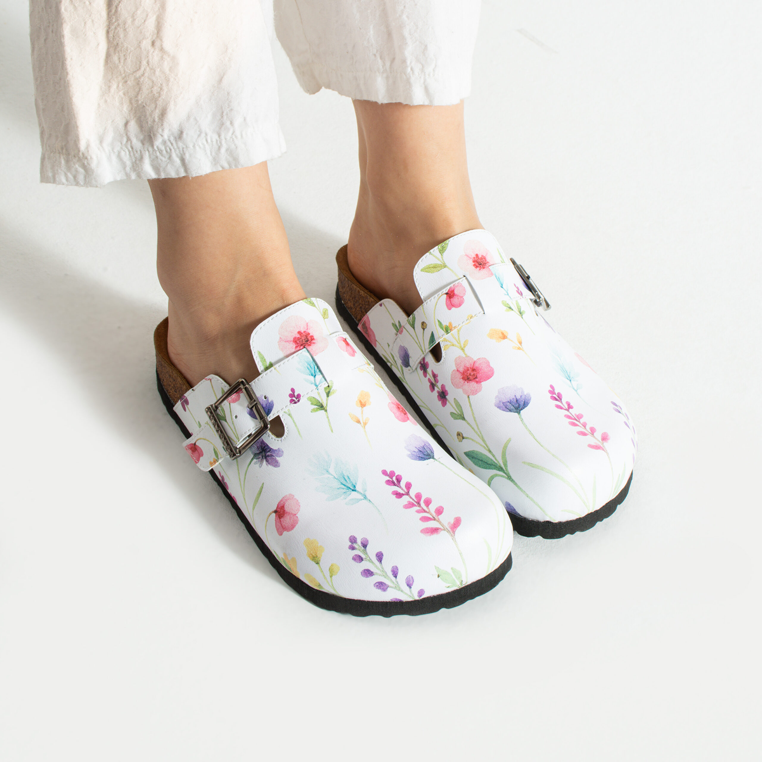 Дамски ортопедични чехли с цветен дизайн Весели чехли Салони и спа 11 Дамски ортопедични чехли с цветен дизайн