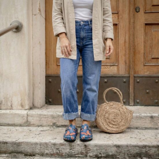 Alternative view of Дамски ортопедични чехли с цветен дизайн