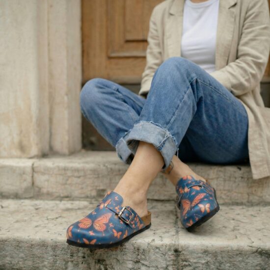 Дамски ортопедични чехли с цветен дизайн /