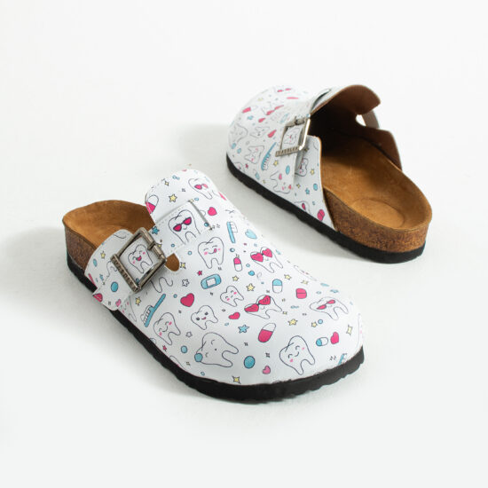 Медицински дамски ортопедични чехли за зъболекар /