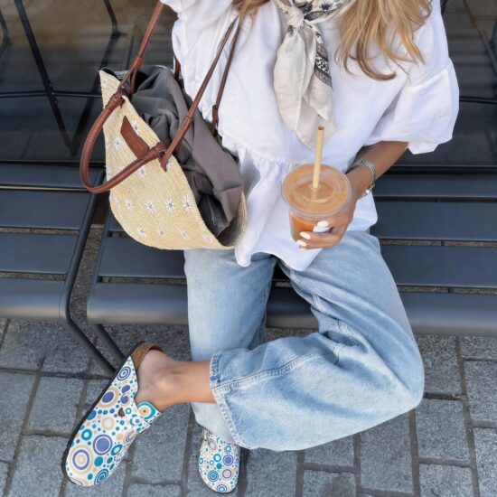 Дамски ортопедични чехли с цветен дизайн /