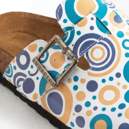 Дамски ортопедични чехли с цветен дизайн /