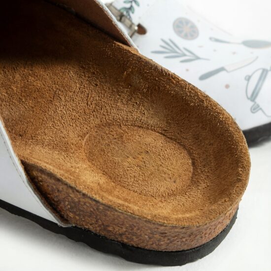 Fresh Mood White Работни дамски ортопедични чехли за кухня /