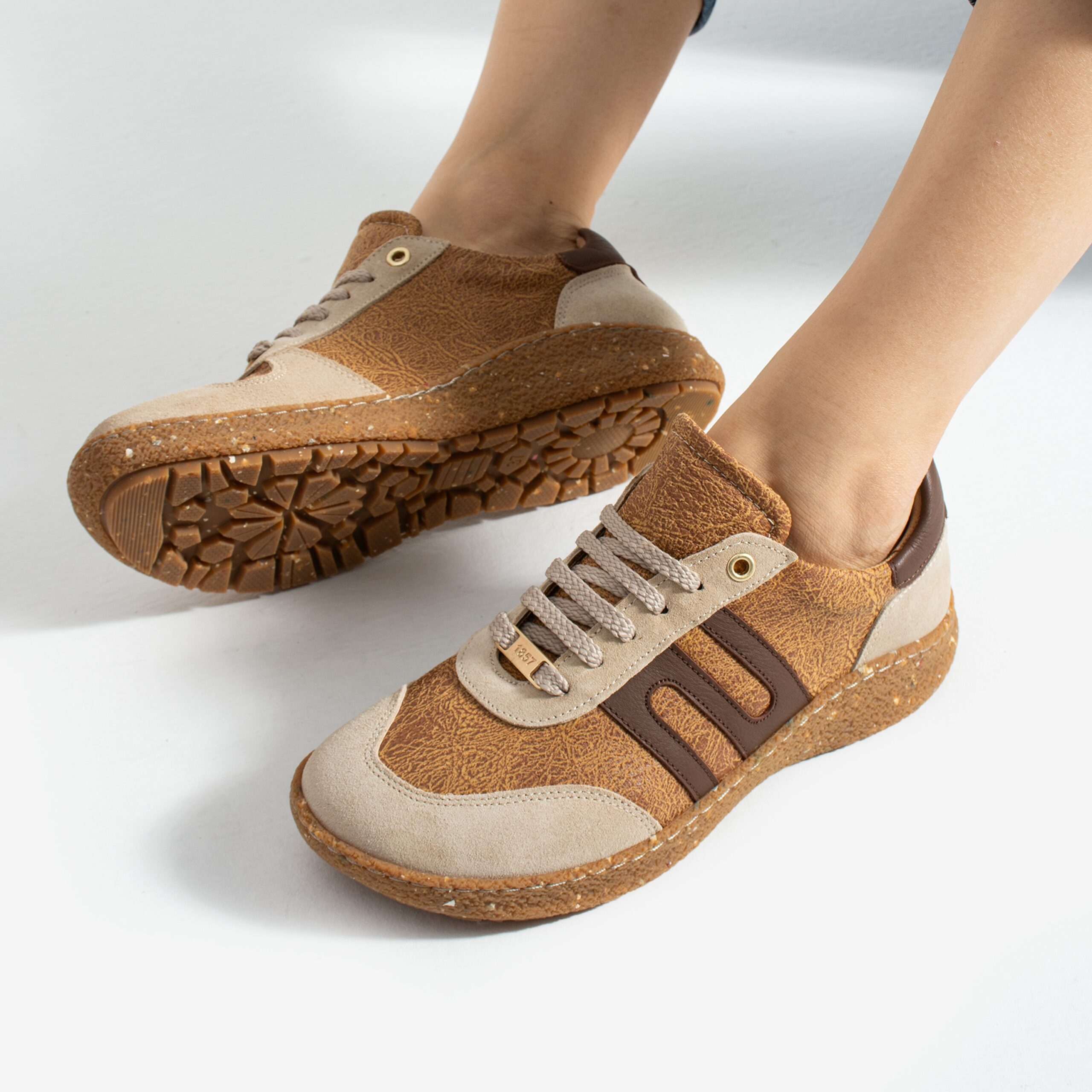 Дамски боси обувки с широка предна част – Honey Дамски кецове и сникърси 17 Дамски боси обувки с широка предна част - Honey - Image 7