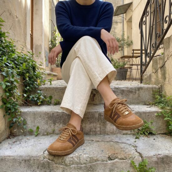 Дамски боси обувки с широка предна част - Caramel /