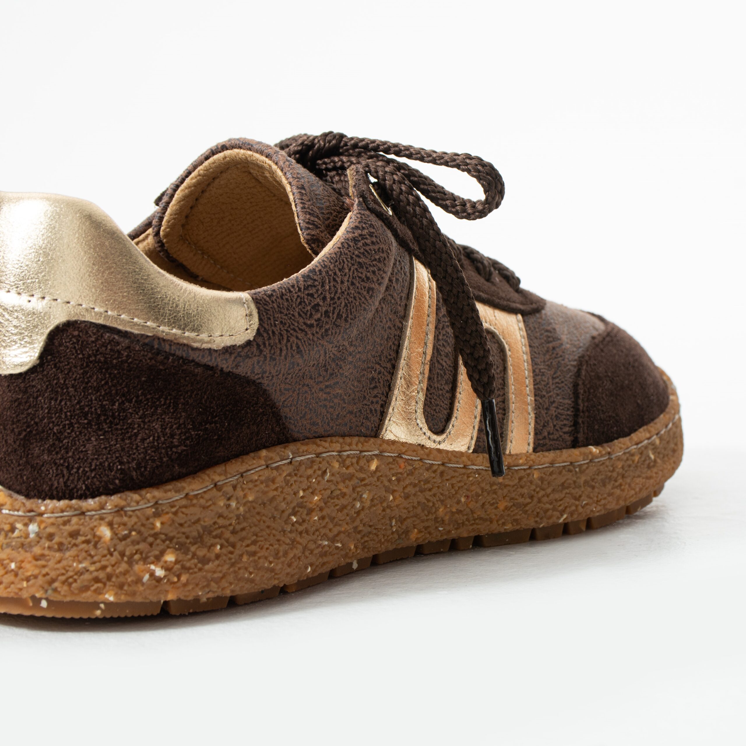 Дамски боси обувки с широка предна част – Cocoa Дамски кецове и сникърси 20 Дамски боси обувки с широка предна част - Cocoa - Image 10