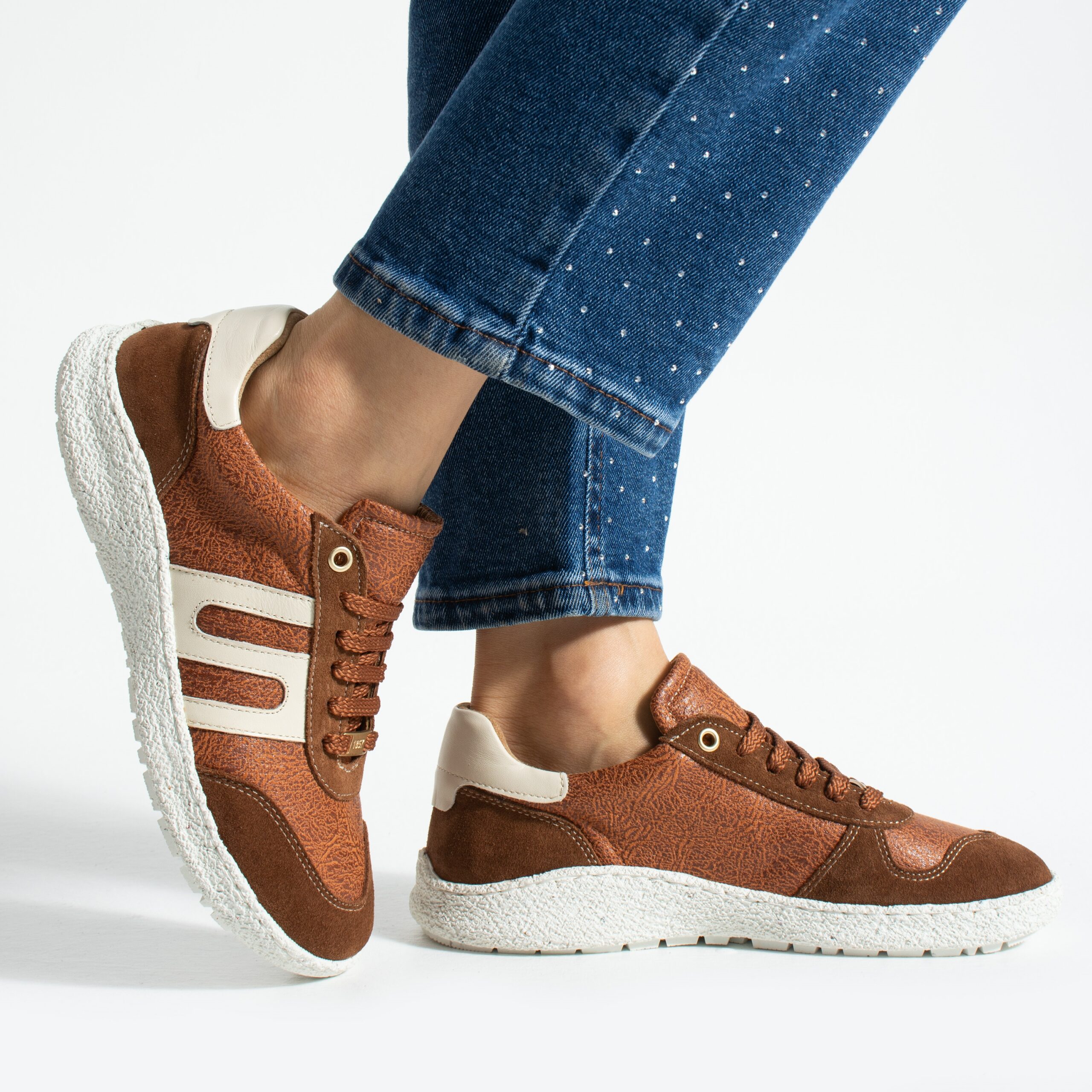 Дамски боси обувки с широка предна част – Clay Дамски кецове и сникърси 15 Дамски боси обувки с широка предна част - Clay - Image 5