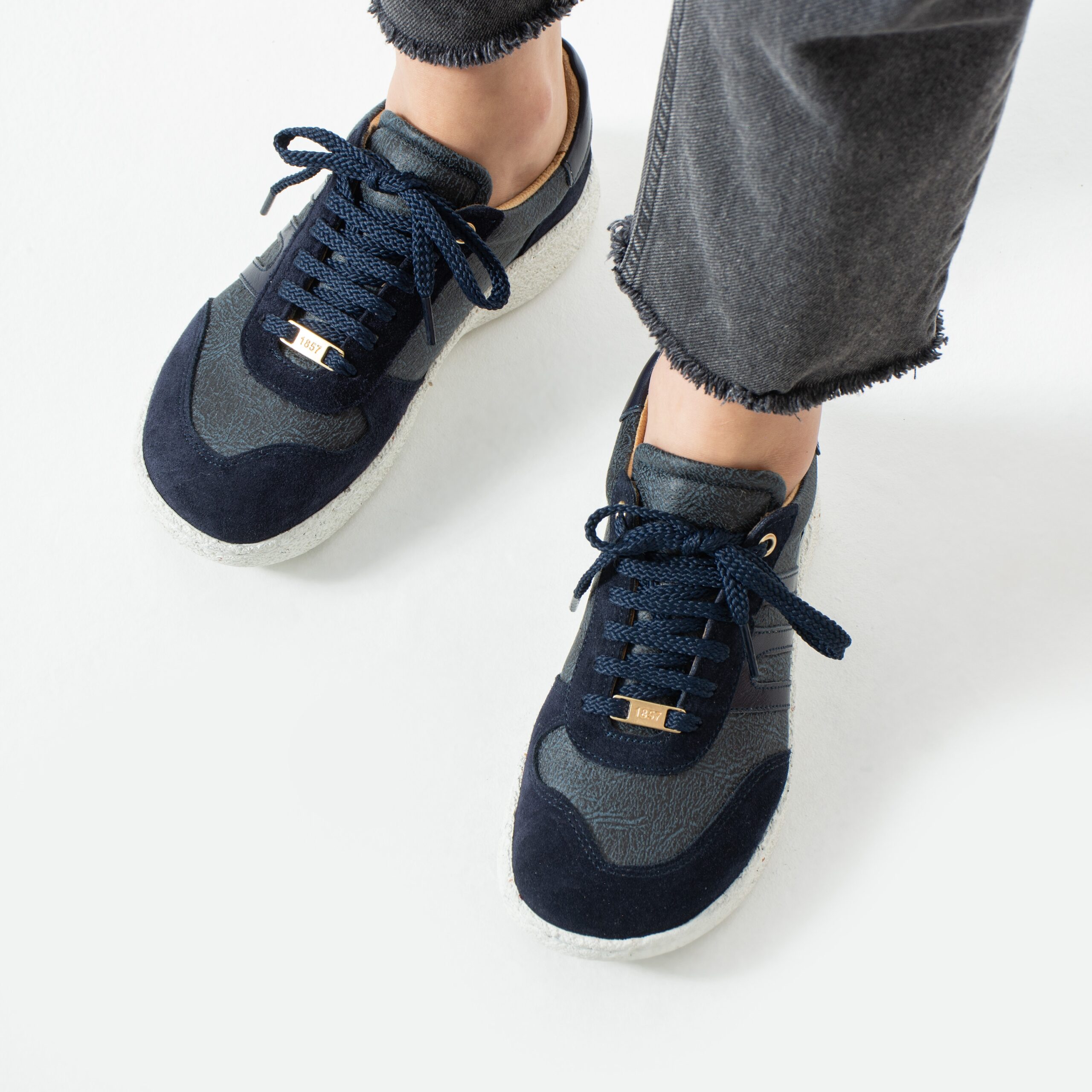 Дамски боси обувки с широка предна част – Ocean Дамски кецове и сникърси 12 Дамски боси обувки с широка предна част - Ocean - Image 2