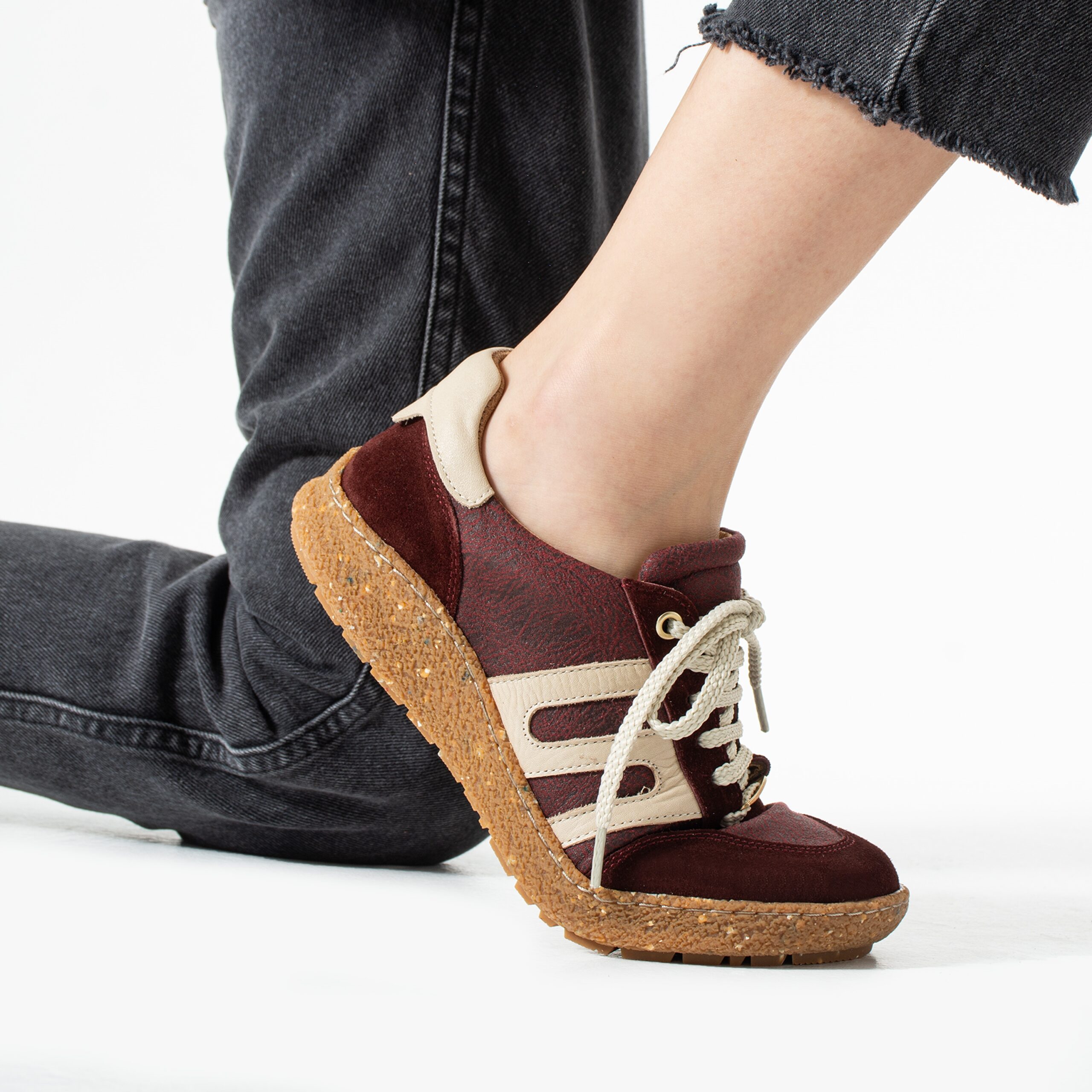 Дамски боси обувки с широка предна част – Ruby Дамски кецове и сникърси 15 Дамски боси обувки с широка предна част - Ruby - Image 5